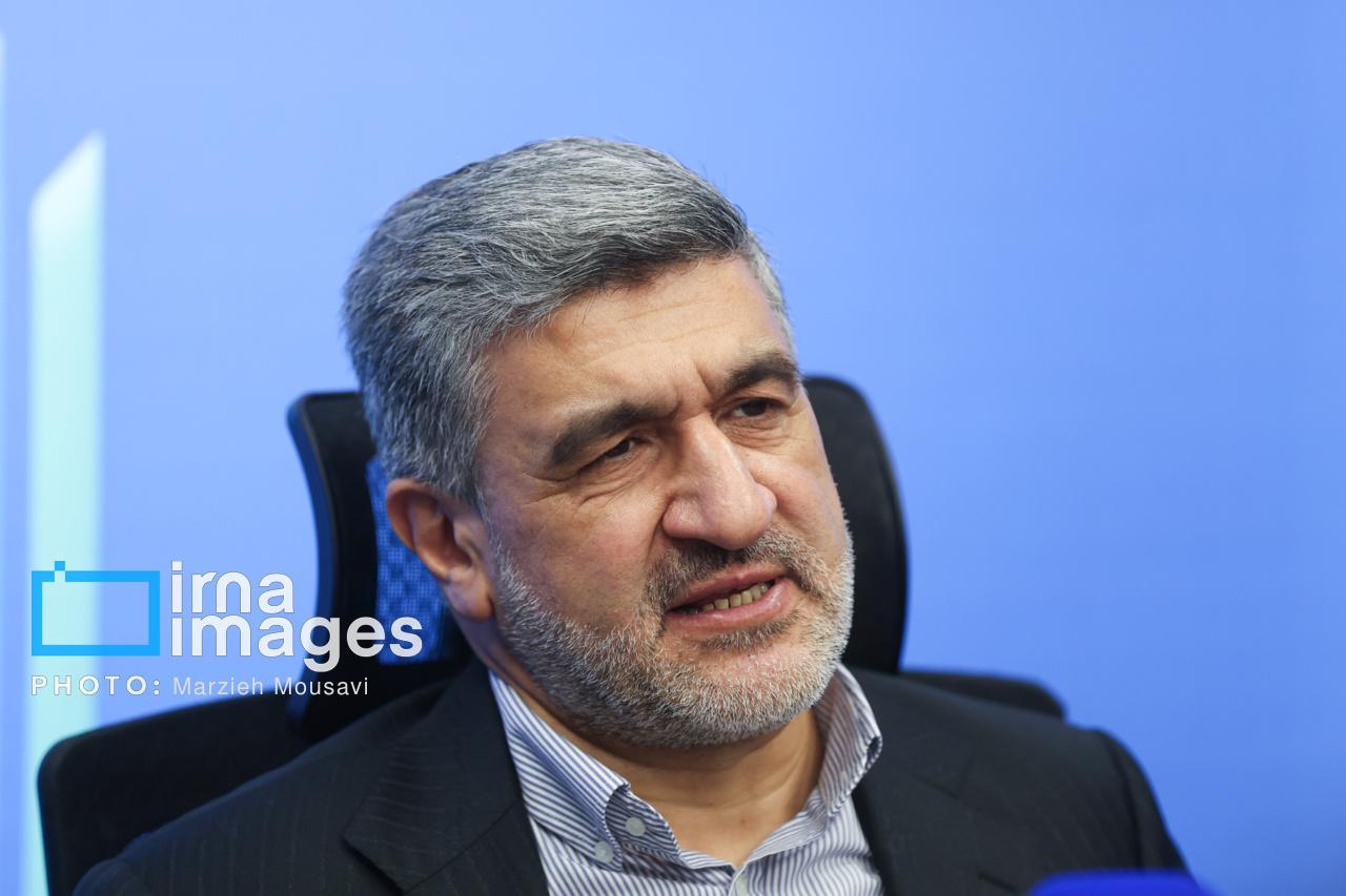 صیدی: تفاوت نرخ ارز به شدت به خلق ثروت مولد و تولید ضربه می زند