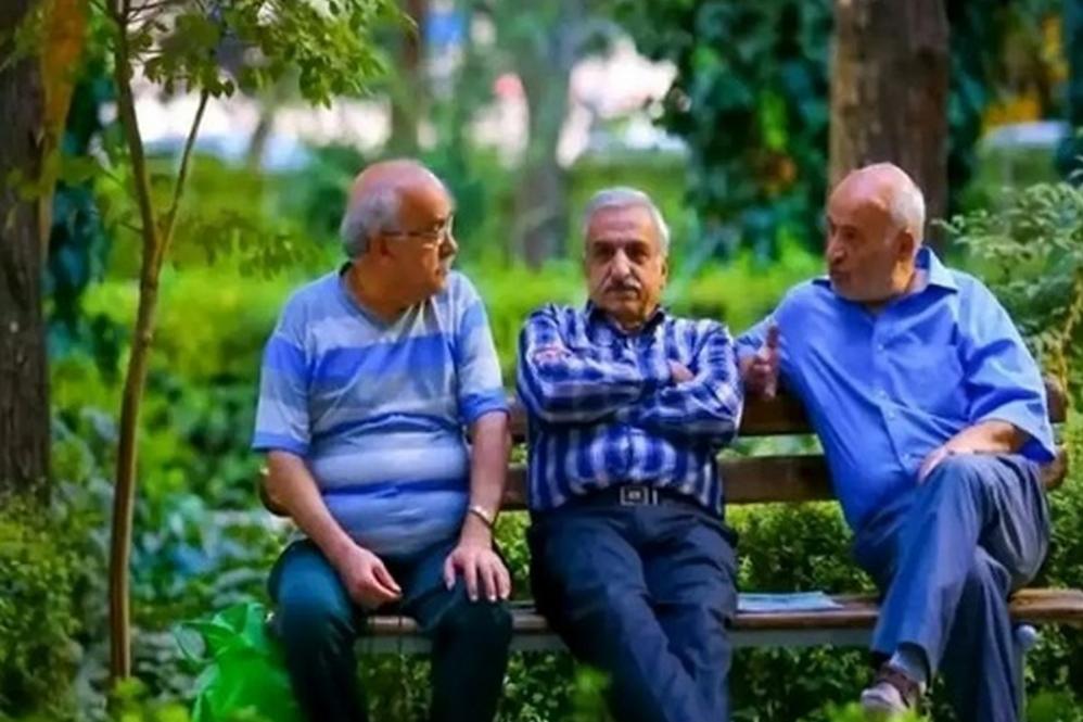 ادامه واریز بخشی از حقوق بازنشستگان لشکری به بانک تجارت