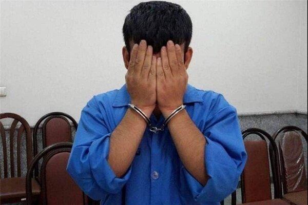 ببینید | دستگیری فردی که در فضای مجازی با استفاده از ادبیات سخیف به مردم مازندران و ساوهٔ استان مرکزی توهین کرده بود