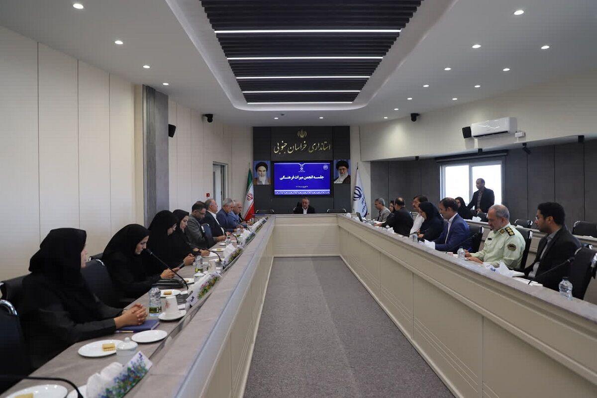 انجمن‌های میراث فرهنگی بازوی مردمی و دولتی حفاظت از آثار تاریخی هستند