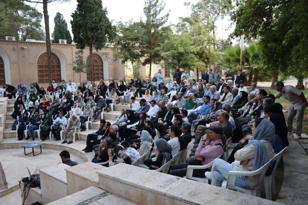 سید محمود توحیدی ارفع کرمانی‌؛ ترجمانِ زنده عشق در شعر و رفتار