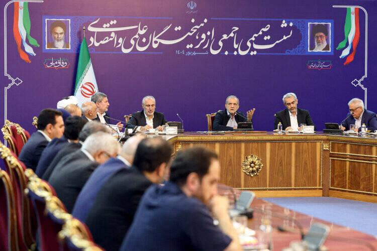 پزشکیان در دیدار با فعالان اقتصادی چه گفت؟