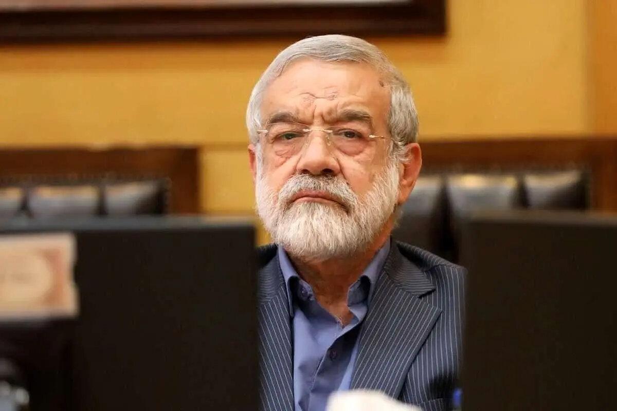 حملات یک نماینده تندرو به حسن روحانی و تعیین تکلیف برای قوه قضاییه/ حکم او قاعدتا اعدام است!
