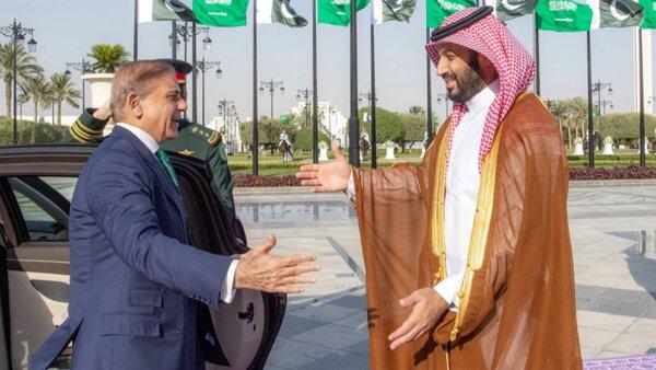 اقدام معنادار عربستان؛ توافق نظامی با کشور اتمی بدون اطلاع آمریکا 