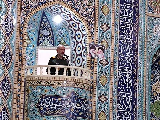 اتحاد مردم خنثی کننده توطئه‌های دشمنان بوده است