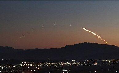 آزمایش موشک فضایی روز گذشته‌، ماهواره‌بر بود؟/ علت دود نقطه چین در آسمان ایران