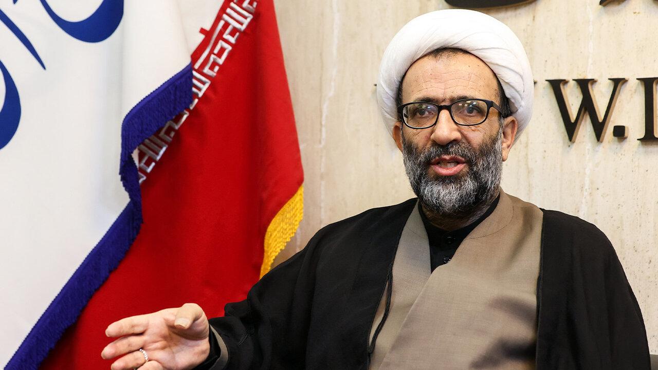 عضو هیات رئیسه مجلس: گفتگو با غربی ها بیهوده است