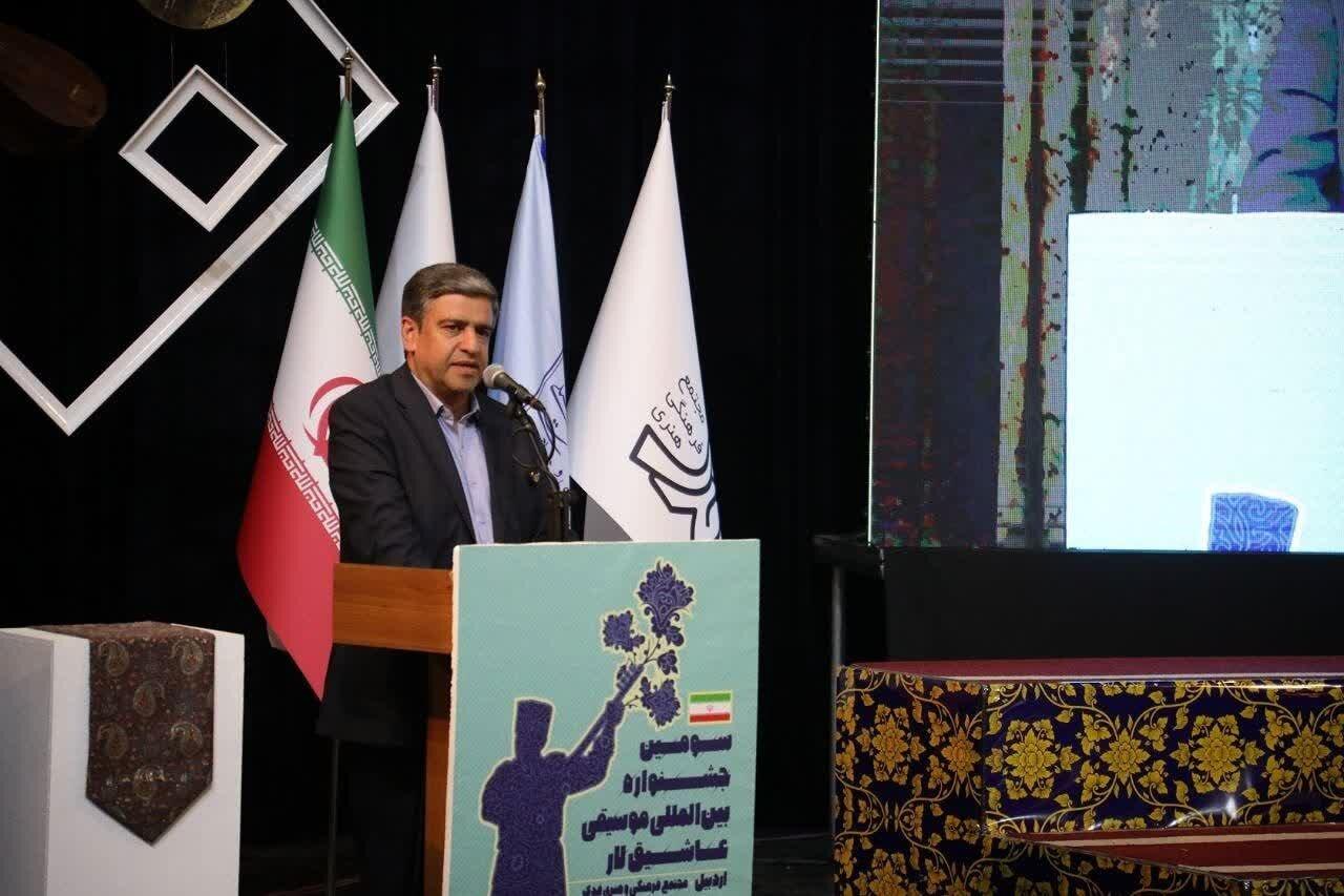 پیوند دیرینه هنرمندان و حکمرانان تقویت شود