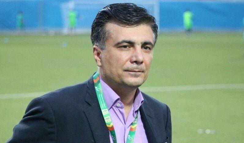 رفعتی: زمین تختی خوب نیست؛ چمن آلوده شده و بدتر هم خواهد شد!