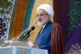 همه باید برای پیشرفت نظام آموزشی در کنار معلمان همکاری کنند