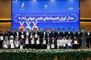 رئیس جمهور: نظام آموزشی باید مبنای آگاهی نسبت به مشکلات و انگیزه برای رفع آنها باشد