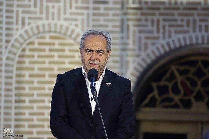 هنر باید به تحکیم بنیان‌های فرهنگی جامعه کمک کند