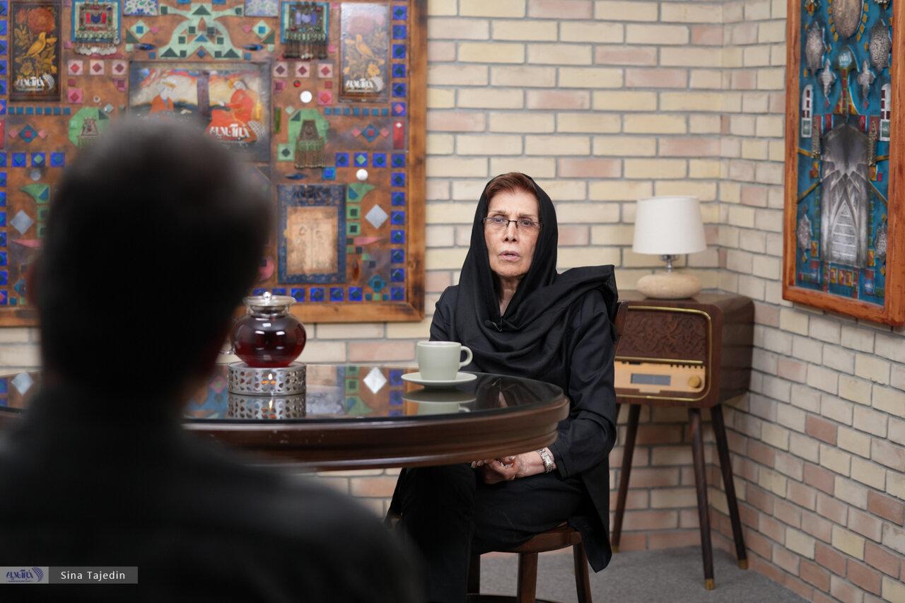می‌گویند وامصیبتا ازدواج کم شده/ آمار ازدواج و طلاق در ایران نگران کننده نیست/ چشم‌هایشان را روی ورود افغانستانی‌ها به کشور بستند