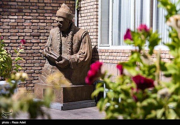 ماجرای شاعری که رهبری مشتاق دیدارش بود