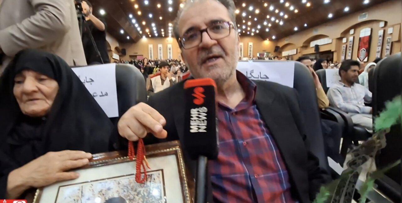 تجلیل خانواده شهید نوری از ایثارگری‌های او
