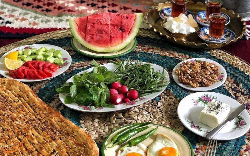 صبحانه و میان‌وعده ایمن؛ انتخاب درست فرآورده‌ها برای سلامت دانش‌آموزان