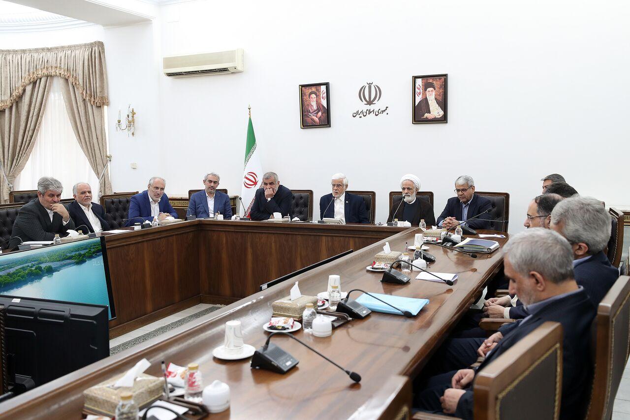 عارف: اقدامات دولت در سال اول اجرای برنامه هفتم قابل قیاس با سایر دولت‌ها نیست