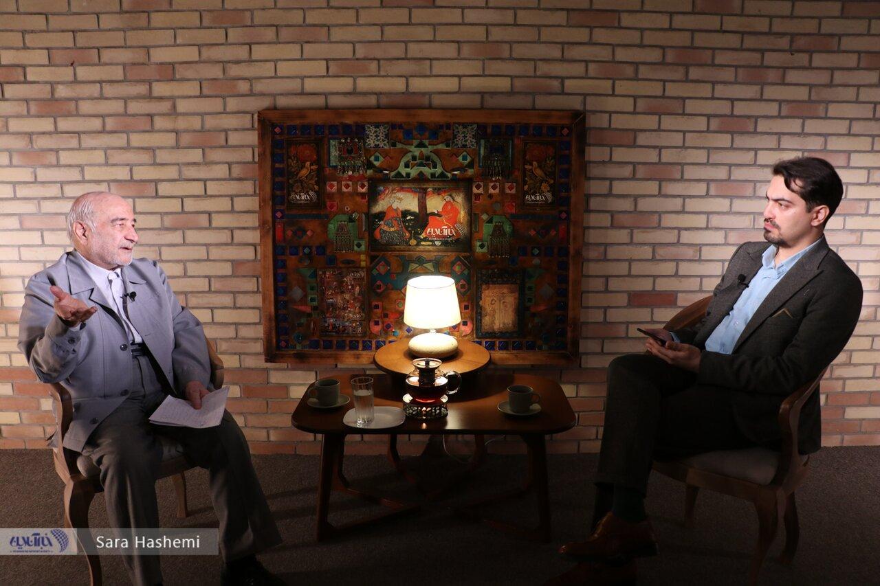 ببینید | جواد منصوری: قذافی به من گفت مشکل‌تان را با صدام حل کنید