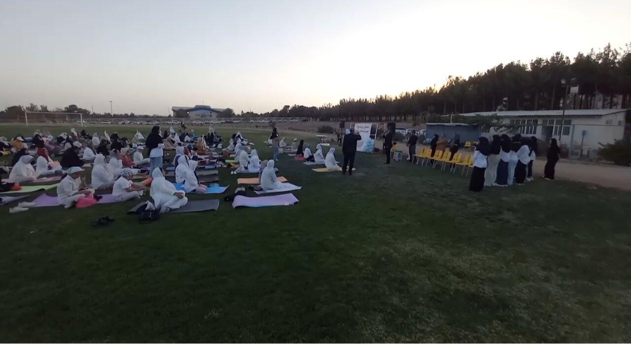 ورزش یوگا عامل جنبش، کنترل تنفس و تمرکز
