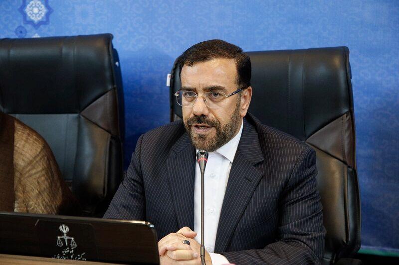 استاندارفارس: ظرفیت دستگاه‌های اجرایی برای آزادسازی زندانیان جرایم غیرعمد به‌کار گرفته شود