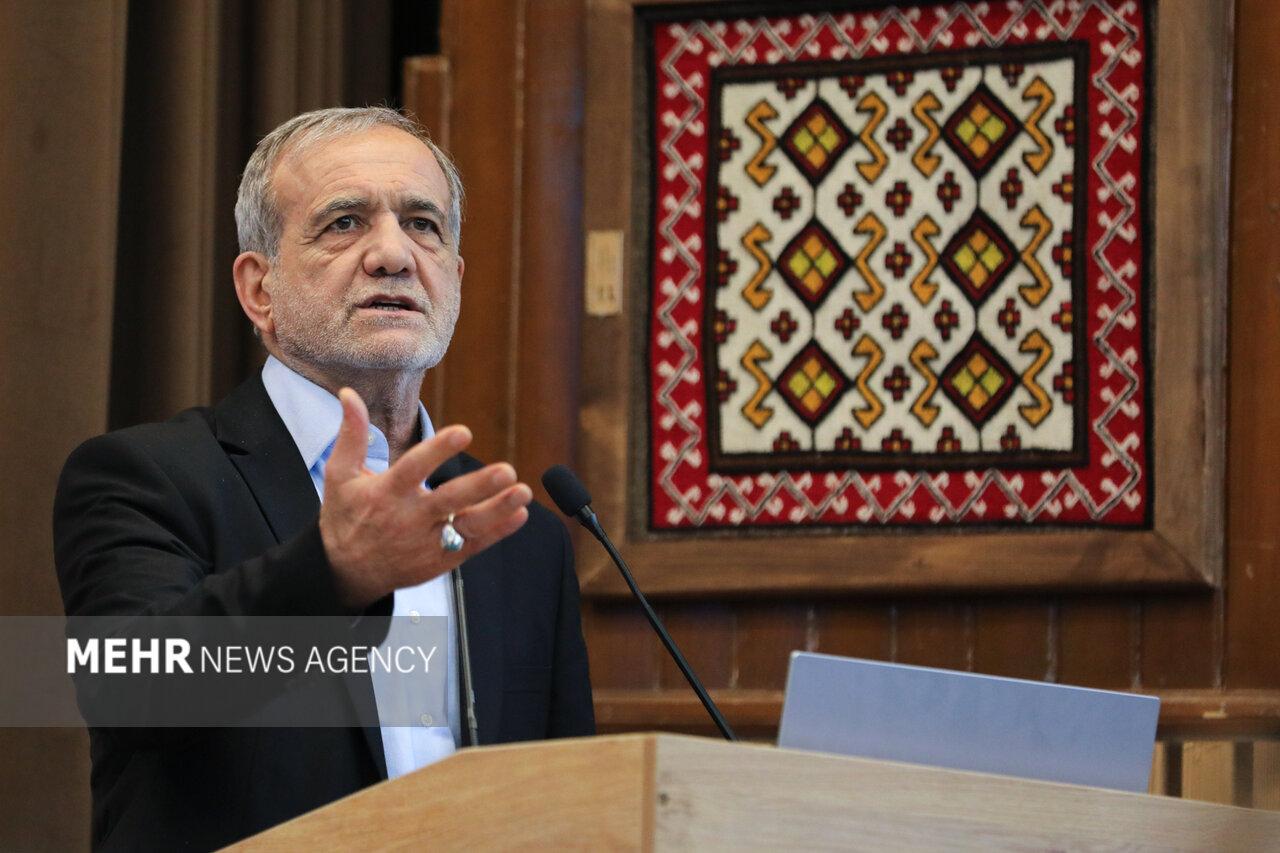 رئیس‌جمهور:همگرایی شعار جهانی است اما واقعیت، یک‌جانبه‌گرایی و ظلم است