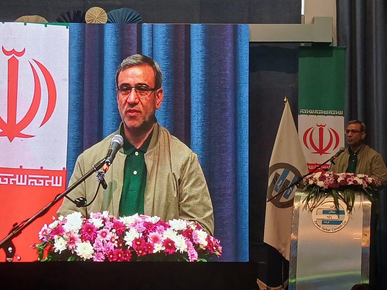 سیمان و انرژی خورشیدی محور توسعه خراسان رضوی است