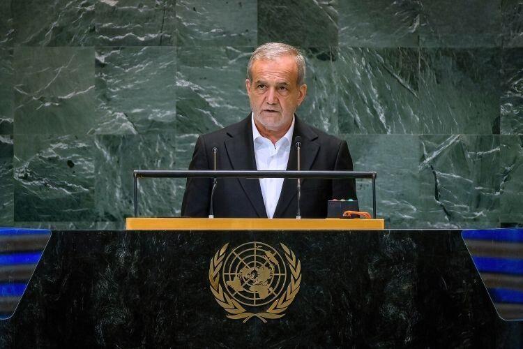 پزشکیان: جایی که برهم زننده آرامش در منطقه اسرائیل است، ایران باید تحریم شود؟!