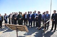 بازدید استاندار آذربایجان‌غربی از تپه تاریخی حسنلو نقده