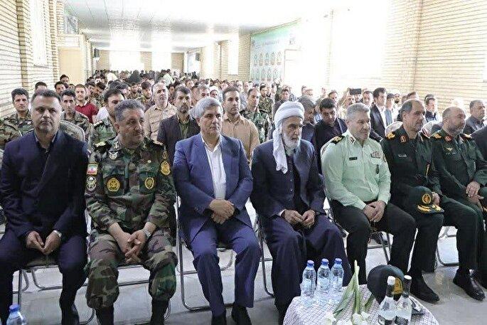 عکس | غبارروبی گلزار شهدای استان کردستان