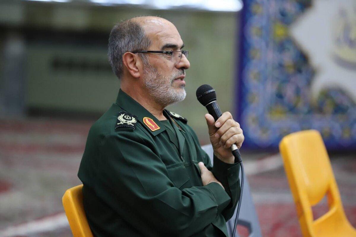 هدف اصلی دشمن مشوش سازی افکار عمومی جامعه است