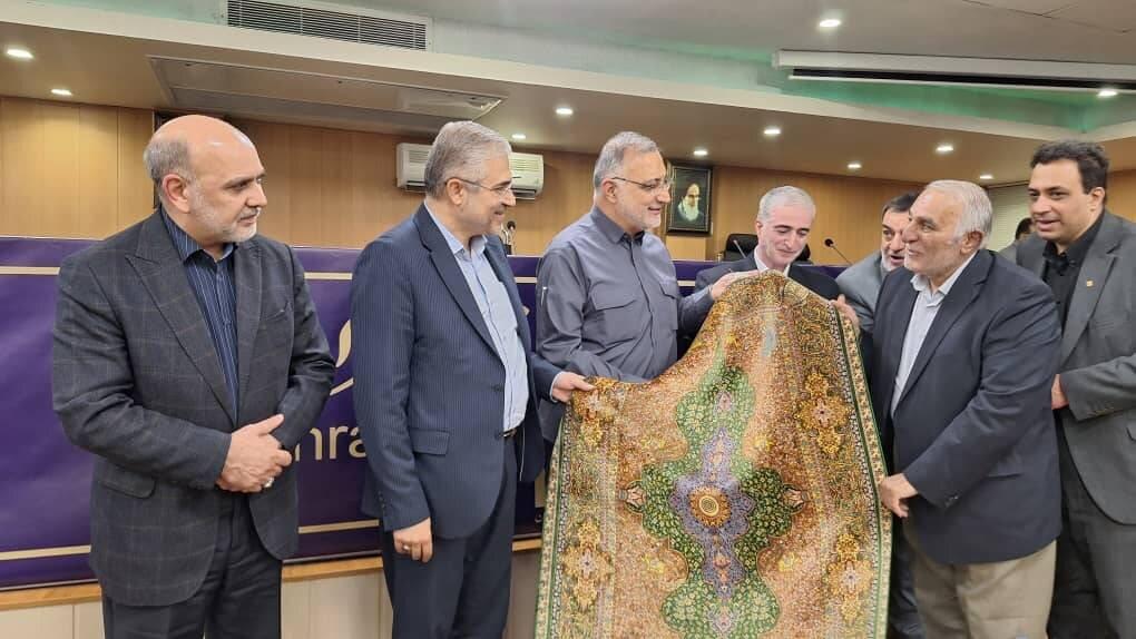 ابراز خرسندی اتاق اصناف از امضای تفاهم‌نامه با شهردار تهران