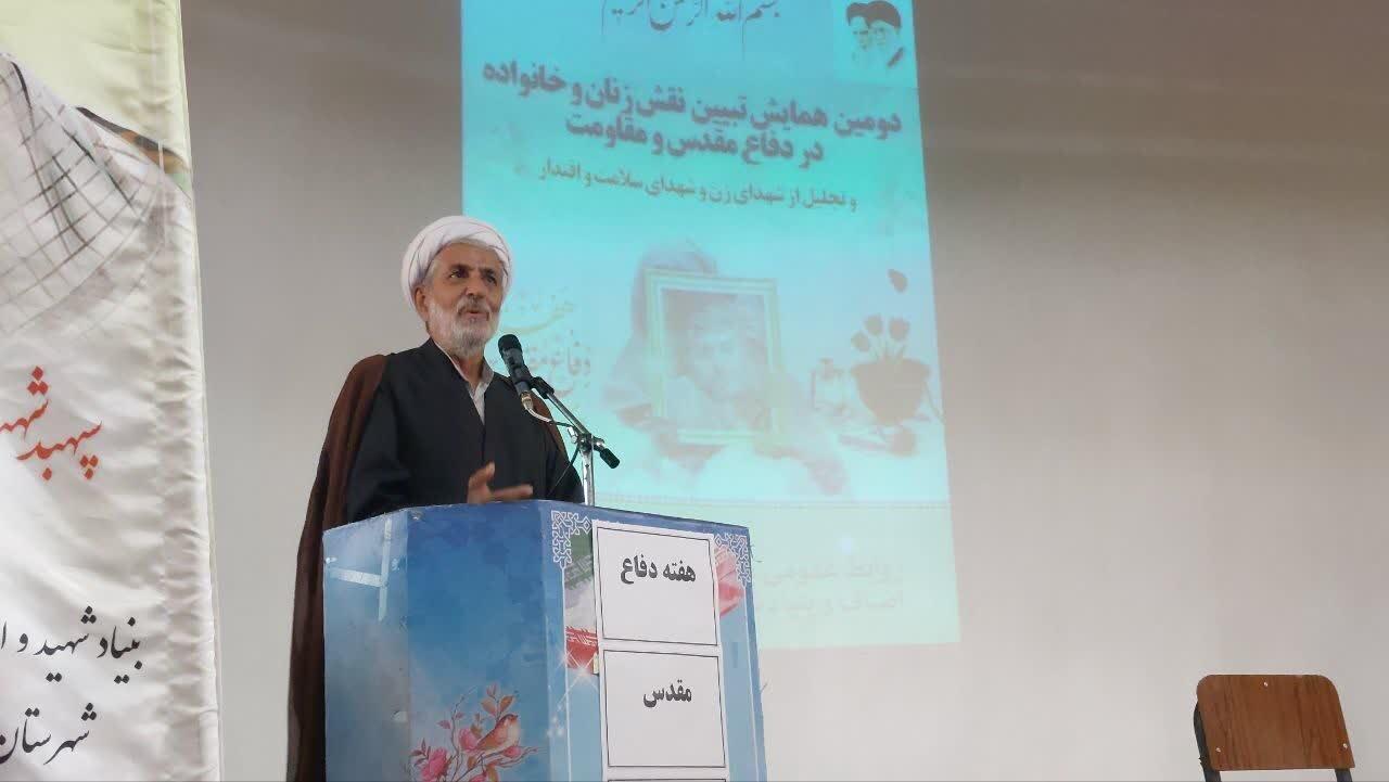 مروجی نسب: نقش زنان و خانواده در دفاع مقدس بی‌بدیل است