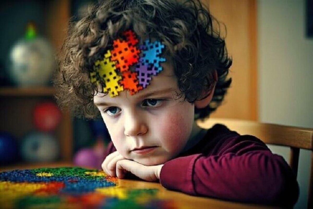 علائم و علت بروز اختلال اوتیسم چیست؟