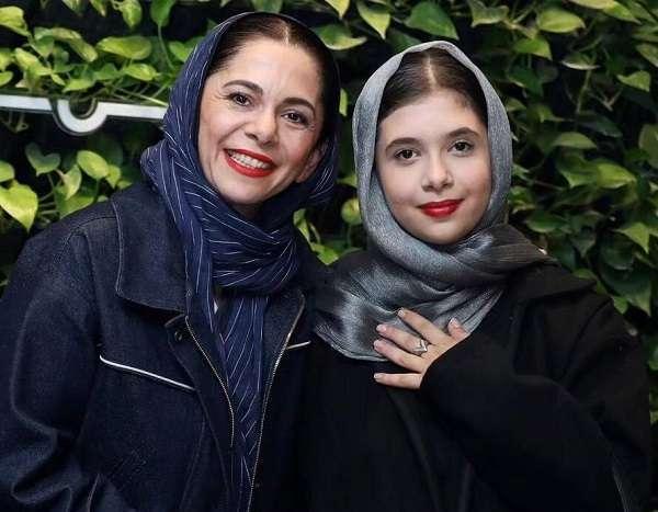 قاب مادر دختریِ نفس بازغی و مستانه مهاجر