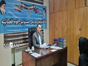 سرپرست دادسرای ناحیه ۲۶ تهران در مرکز ارتباطات مردمی قوه قضاییه به مشکلات مراجعان رسیدگی کرد
