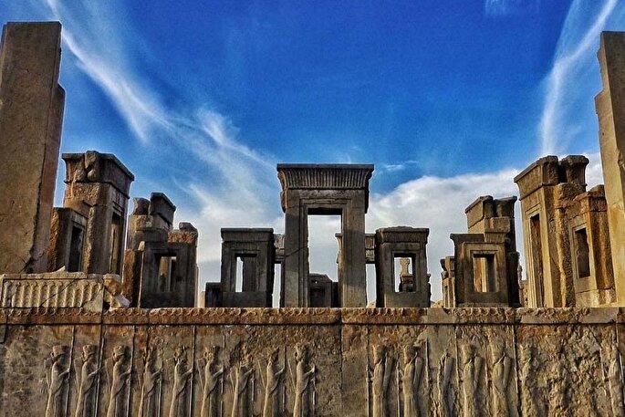 از حل مشکل آب شرب تخت جمشید تا عدم صدور مجوز برای فعالیت معدن‌کاری در حرائم آثار تاریخی