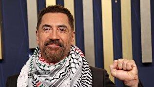 امی ۲۰۲۵؛ شبی پر از شگفتی/ حضور خاویر باردم با چفیه فلسطینی
