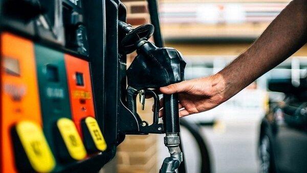 ببینید | تعجب گردشگر ایرانی از قیمت بنزین در ترکیه