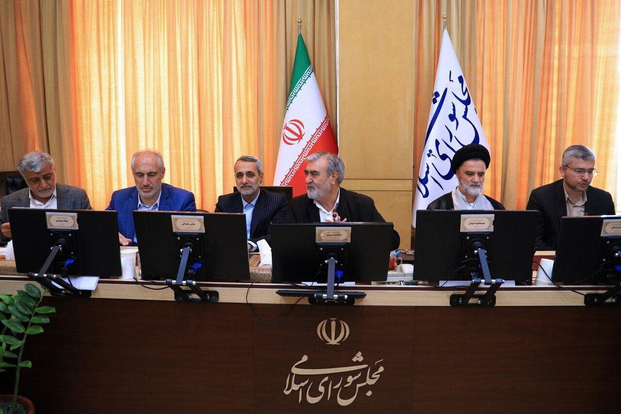 مجلس و دولت پای کار تقویت بنیه دفاعی| امنیت، اولویت اول کشور است