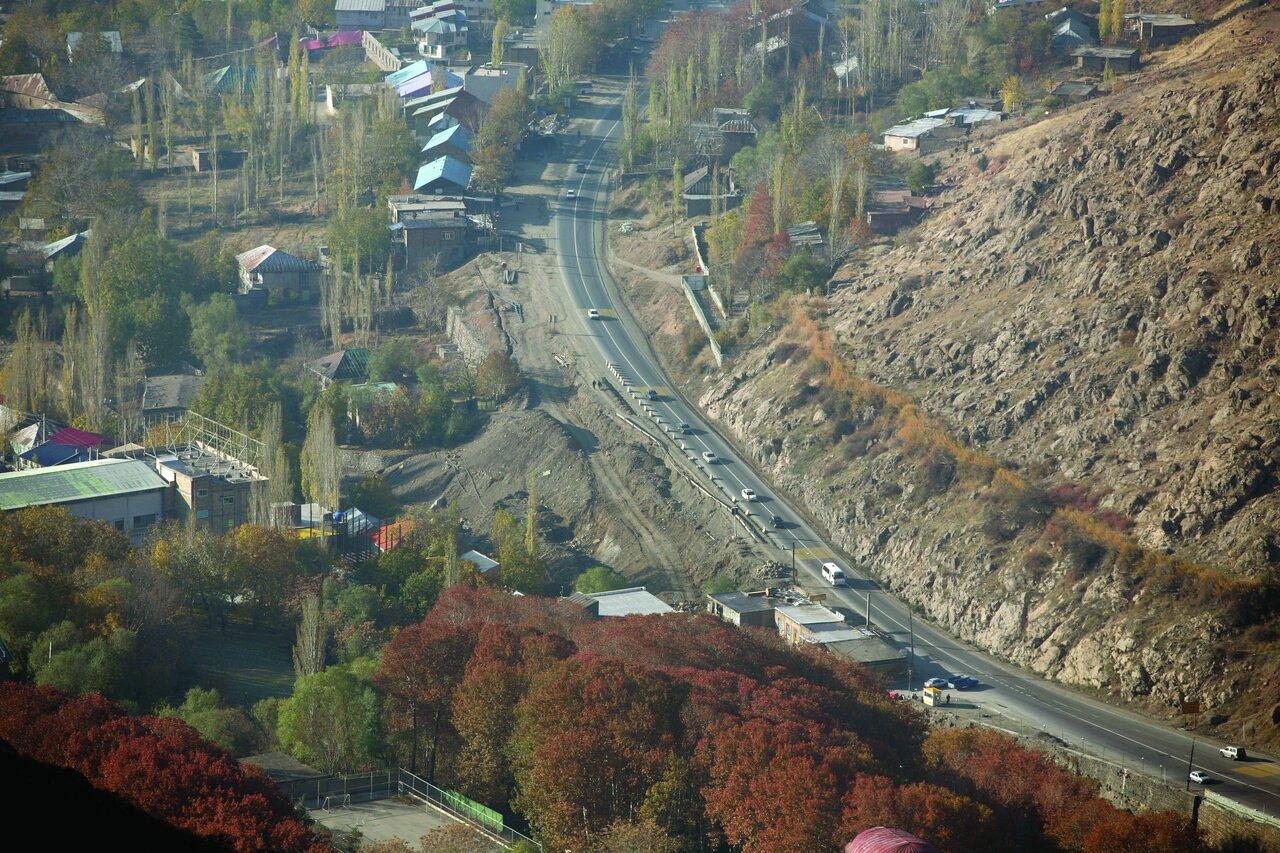 این جاده زیبای ایران یکی از قدیمی‌ترین جاده‌های جهان از ۷۰ سال پیش است