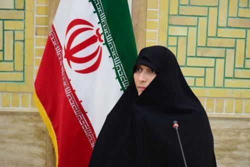رونمایی از سرود «سنگر رزم ما»در آیین آغاز سال تحصیلی جامعه الزهرا(س) و حوزه‌های علمیه خواهران