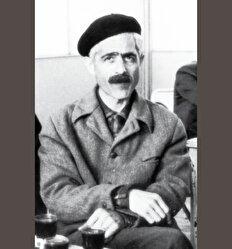 دل نگرانی آقای نویسنده برای گسست فرهنگی و بحران هویتی 