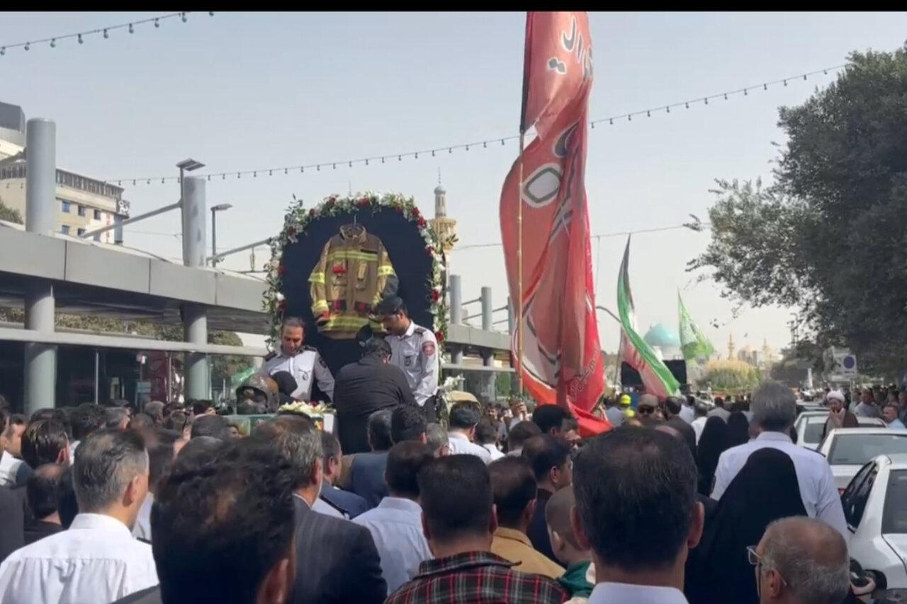 آغاز مراسم تشییع پیکر شهید آتش‌نشان مشهدی