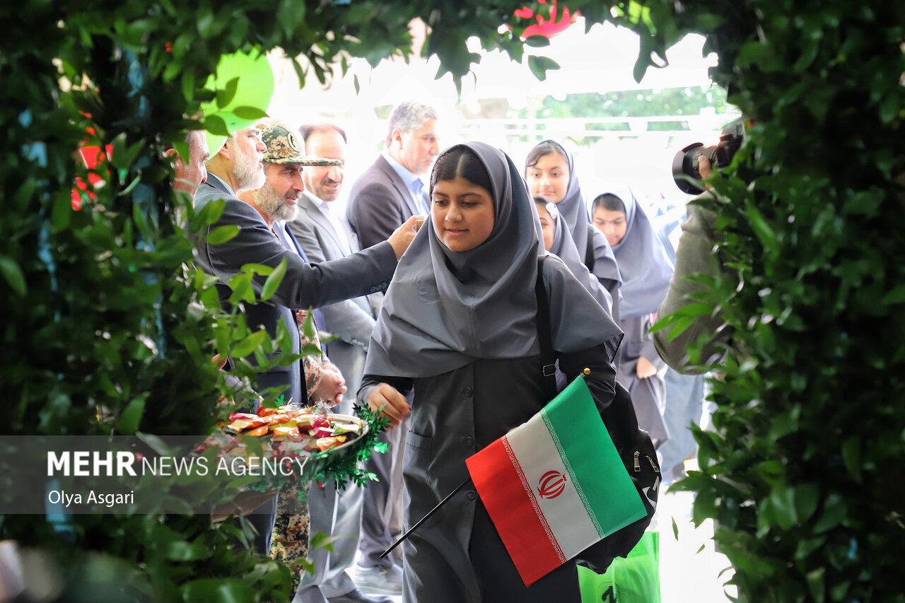 طلوع دانایی در دیار لرستان؛ پروژه مهر و بازگشایی مدارس