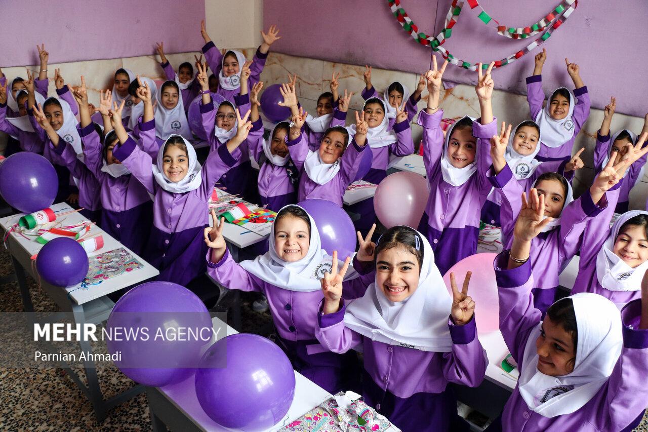 ۵۶۰ هزار دانش آموز مازندران آماده ورود به مدرسه هستند
