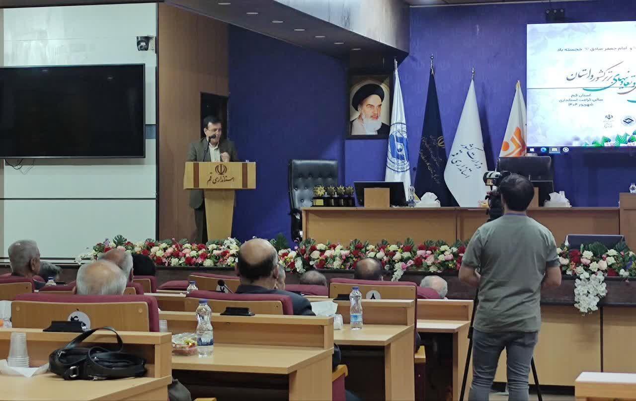 ۱۲۰۰ تعاونی فعال در قم زمینه‌ساز اشتغال بیش از ۱۶ هزار نفر شده است