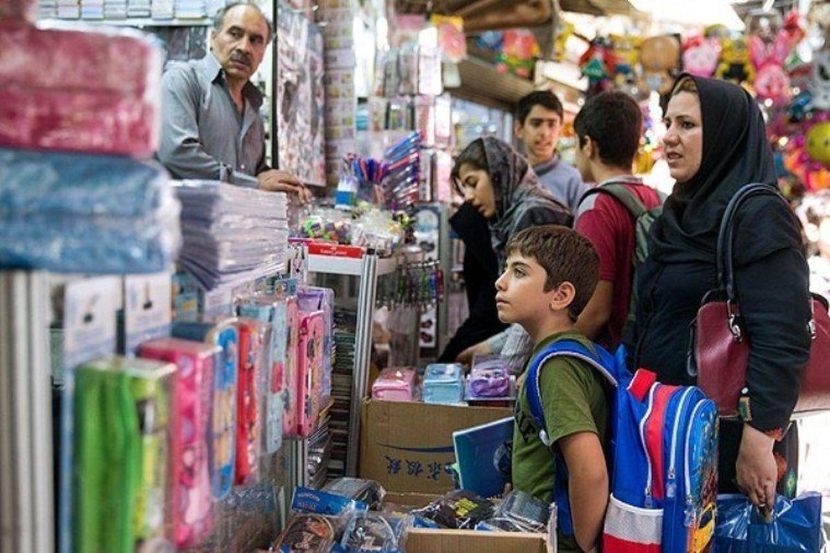 فروشندگان اجباری نوشت افزار به دانش‌آموزان جریمه می‌شوند
