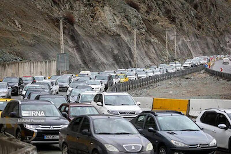 ترافیک سنگین در آزادراه تهران - شمال 