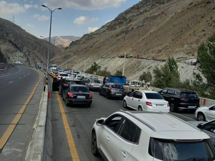 تردد خودروها از کرج به چالوس ممنوع شد