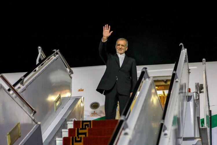 پزشکیان دقایقی قبل دوحه را به مقصد تهران ترک کرد
